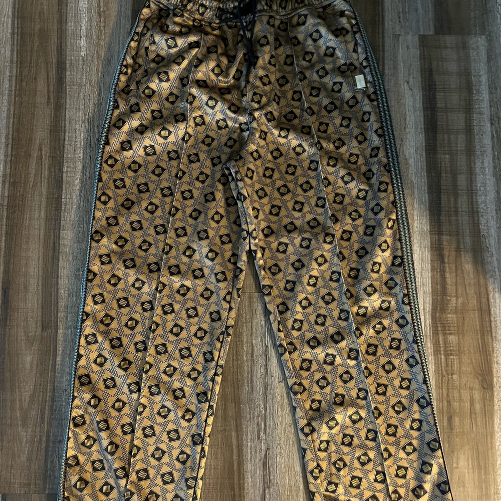 Urban Outfitters men's track/ lounge pants size medium